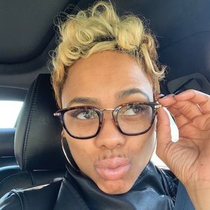 Meet your Posher, Audra